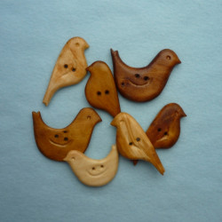 Wooden BUTTONS - BIRDS